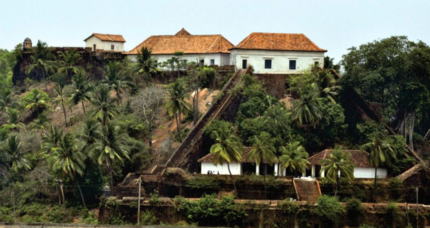 Reis Magos Fort Goa, Best Tours in Goa